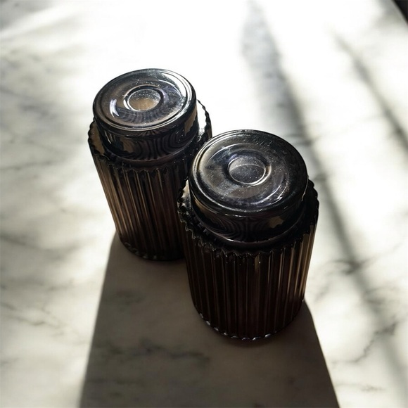 2 Stripe Texture Translucent Black Cups with One Wooden Lid - Picture 7 of 11